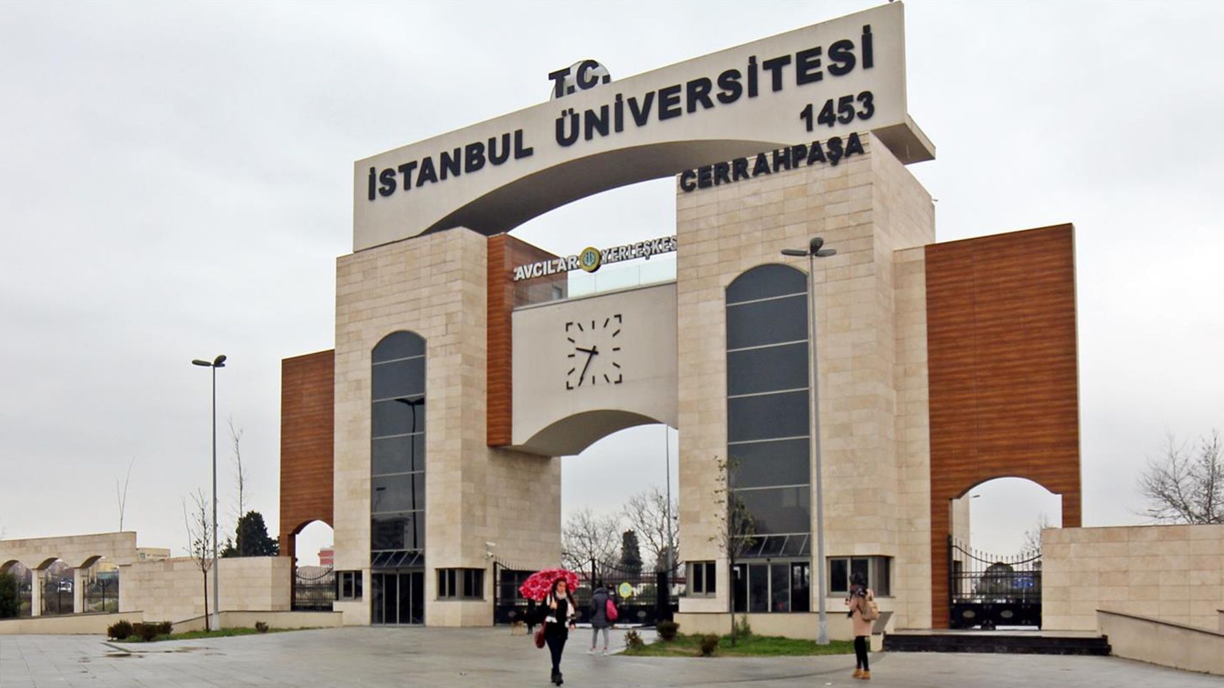 İstanbul üniversitesi brüt 26 bin