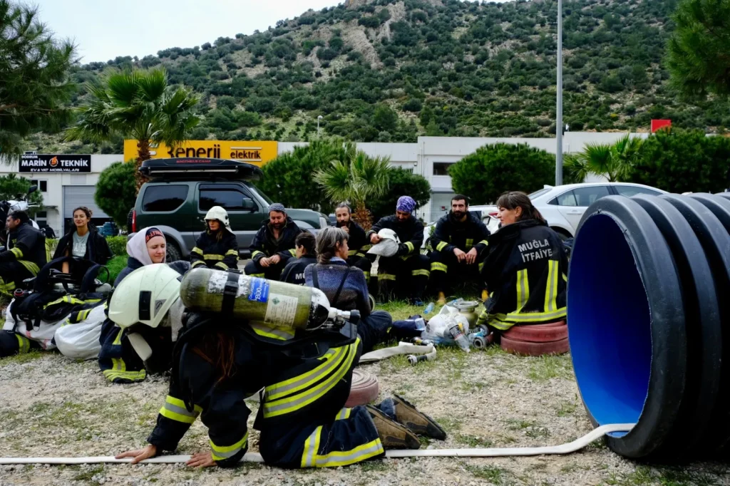 İtfaiyeci olmak için gereken boy-kilo şartları ve sağlık gereklilikleri
